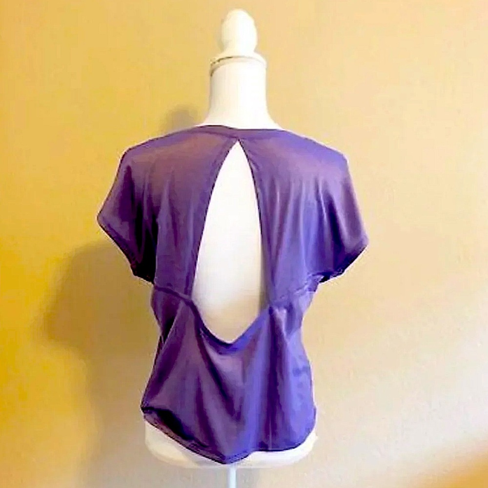 Lululemon Purple/Gold Sweaty Or Not Crop Tee